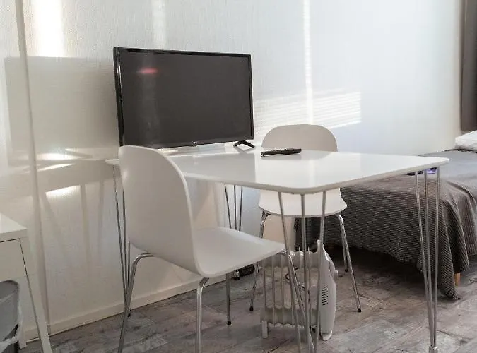 Kempeleen Moottorimaja 3*