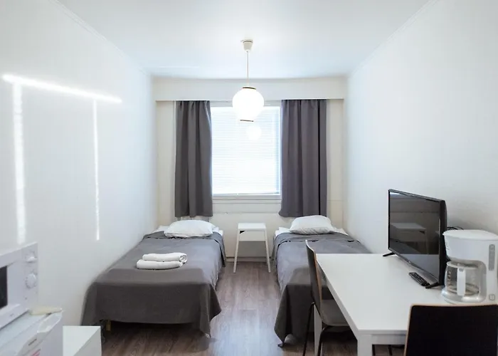 Kempeleen Moottorimaja 3* Kempele