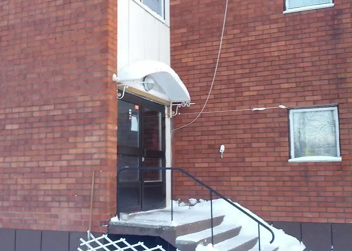 Kempeleen Moottorimaja 3* Kempele